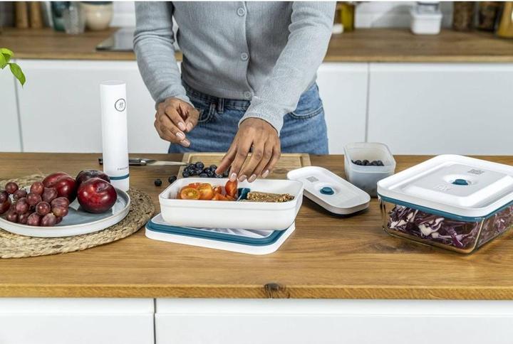 Actual product image Zwilling Fresh & Save plastic container - 400 ml Marine (0.40 l)