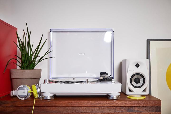 Actual product image Pioneer DJ DM-40D (Active, Pair, 2x 25 W)