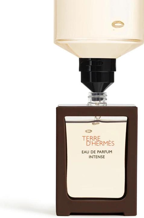 Produktbild Hermès Herms Terre D'Herms Eau De Parfum Intense 30 Ml Rechargeable Spray (Eau de Parfum, 30 ml)