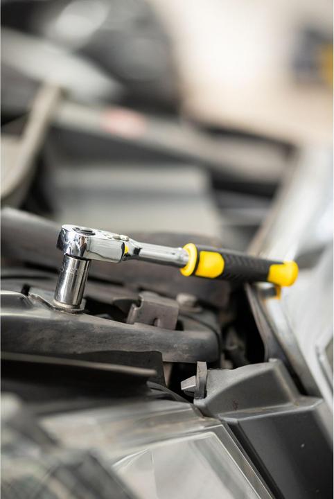 Actual product image Stanley 1/4 inch ratchet handle (1/4")