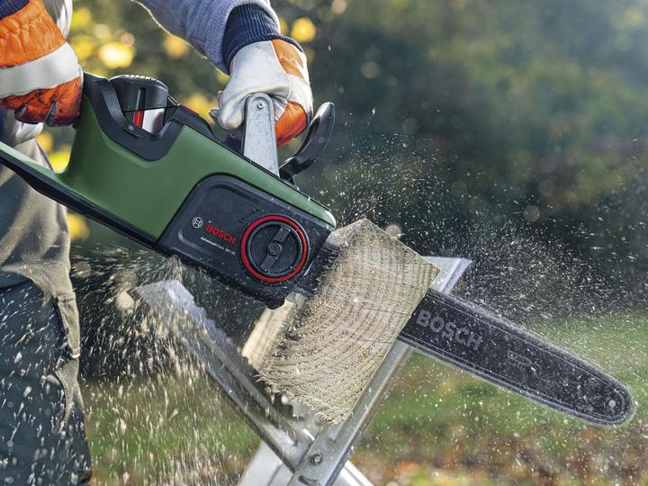 Actual product image Bosch Home & Garden AdvancedChain 36V-35-40 (Battery chain saw)