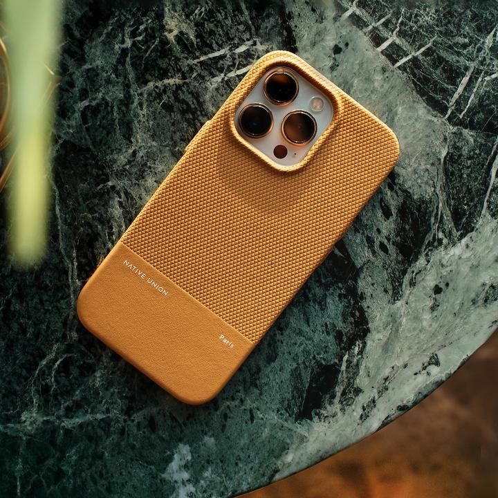 Actual product image Native Union ReClassic Case (Apple iPhone 15)