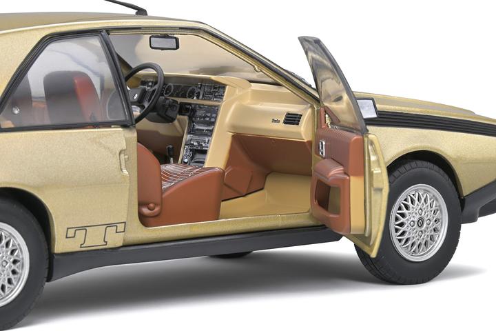Produktbild Solido 1:18 Renault Fuego braun