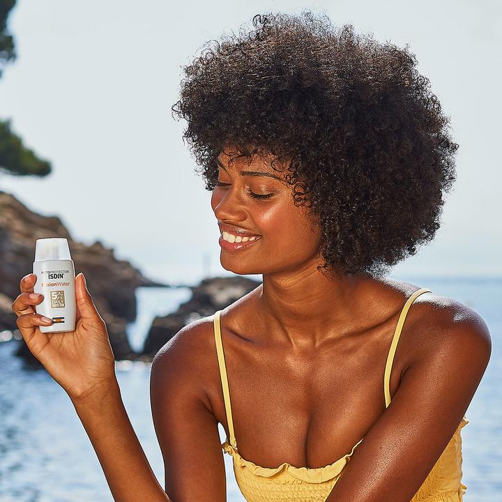 Actual product image Isdin Fotoprotector Fusion Water SPF 50 (Suntan cream, SPF 50, 50 ml)