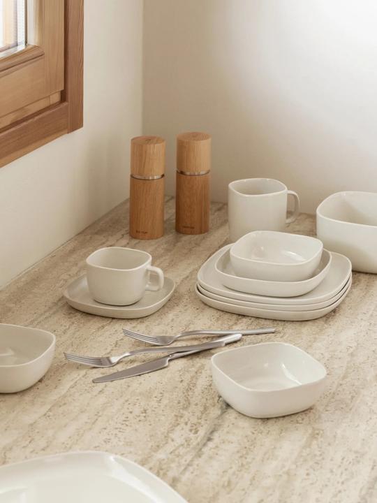 Actual product image Blomus VAHLO Servierplatte moonbeam 30x20cm