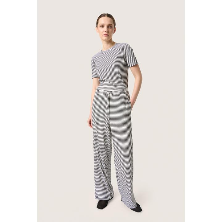 Actual product image Soaked in Luxury Calva (L)