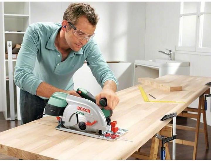 Produktbild Bosch Home & Garden Handkreissäge PKS 66 AF