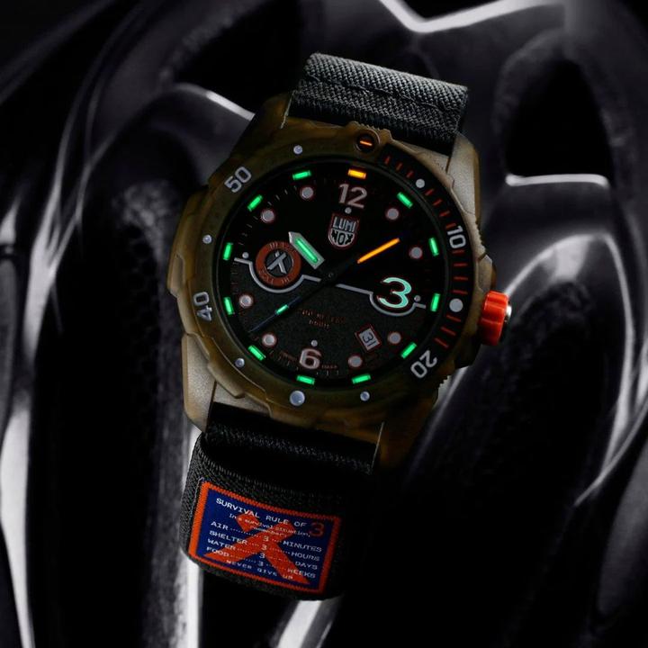 Produktbild Luminox Bear Grylls Survival 3720 Eco Series (Taucheruhr, 42 mm)