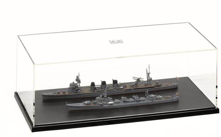 Actual product image Tamiya Display showcase