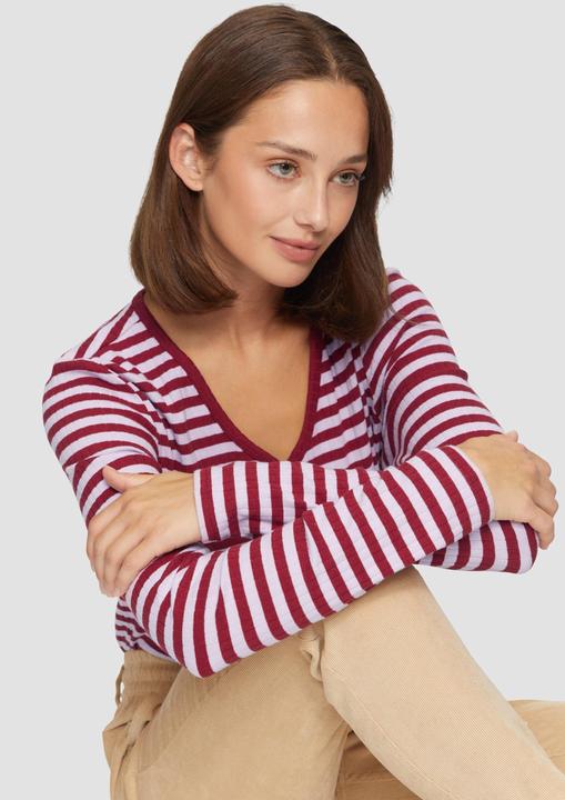 Produktbild S.Oliver T-Shirt Stretchiges Longsleeve mit Henleyausschnitt (40)