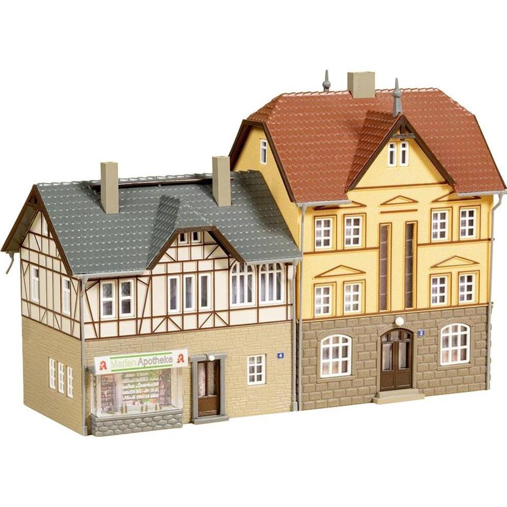 Auhagen 12354 H0, TT Wohnhäuser Bahnhofstrasse 2/4 (12354)