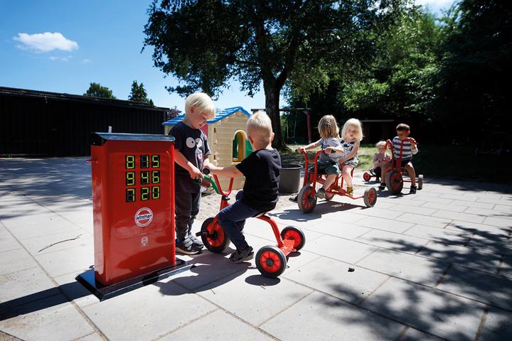 Produktbild Winther Spiel-Tankstelle Challenge