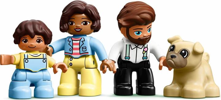 Actual product image LEGO Our residential house (10929)