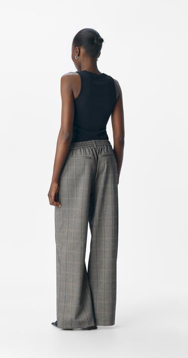 Actual product image Object OBJLISA Hose mit weitem Bein (36)