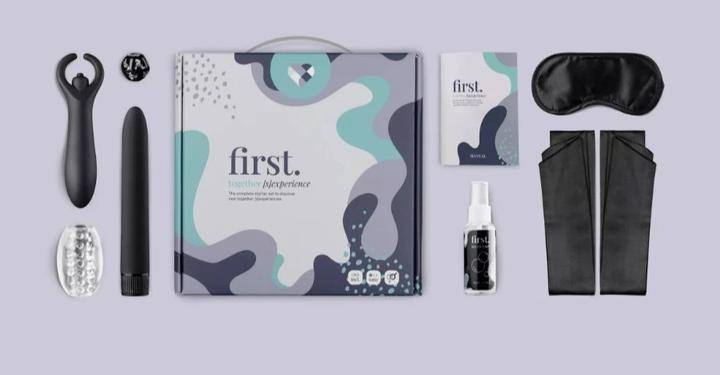 Actual product image LoveBoxxx Zuerst einmal. Together (S)Experience