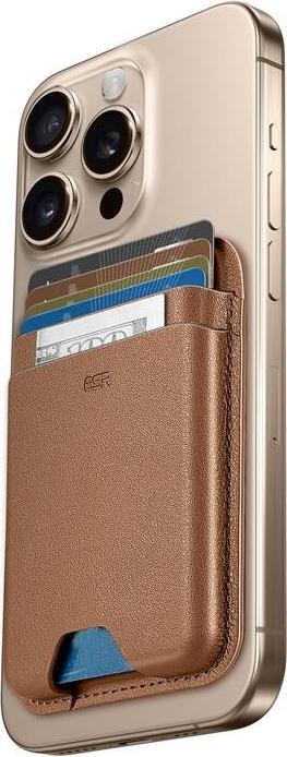 Actual product image ESR HaloLock magnetic wallet (brown)