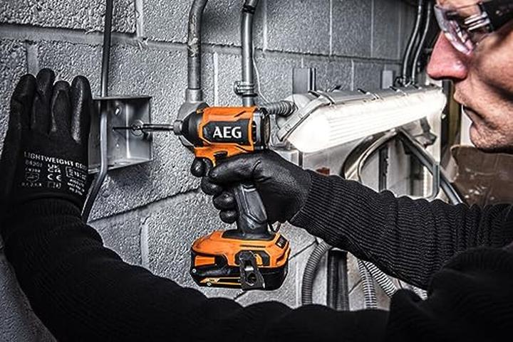 Actual product image AEG Impact wrench BSS18SBL2-0