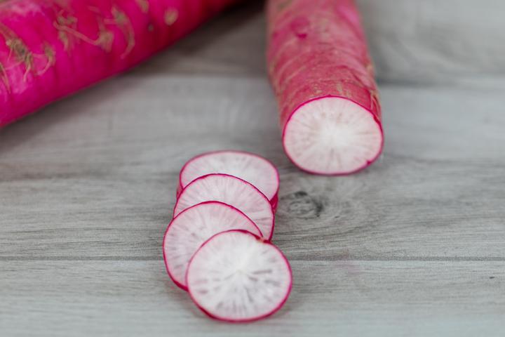 Actual product image Zollinger Bio Radish, scarlet giant (Seedlings)