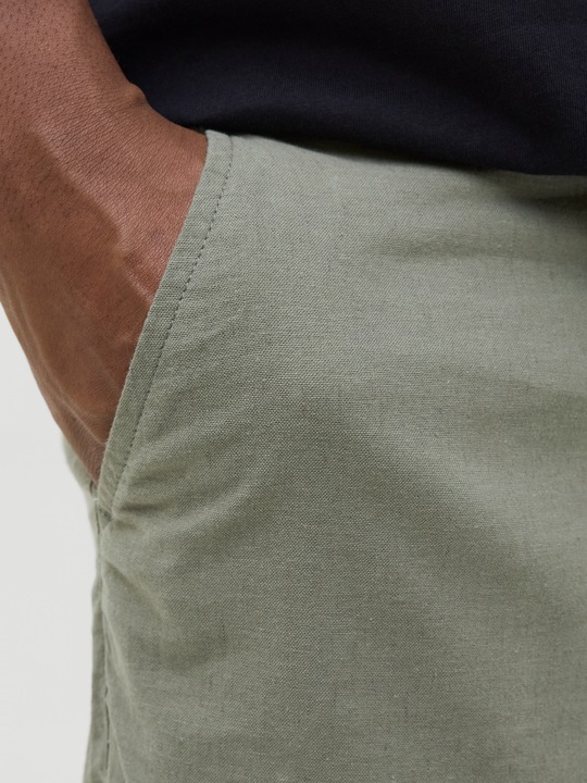 Actual product image Jack & Jones Plus Size Regular Fit Chino Shorts Chino Shorts (46)