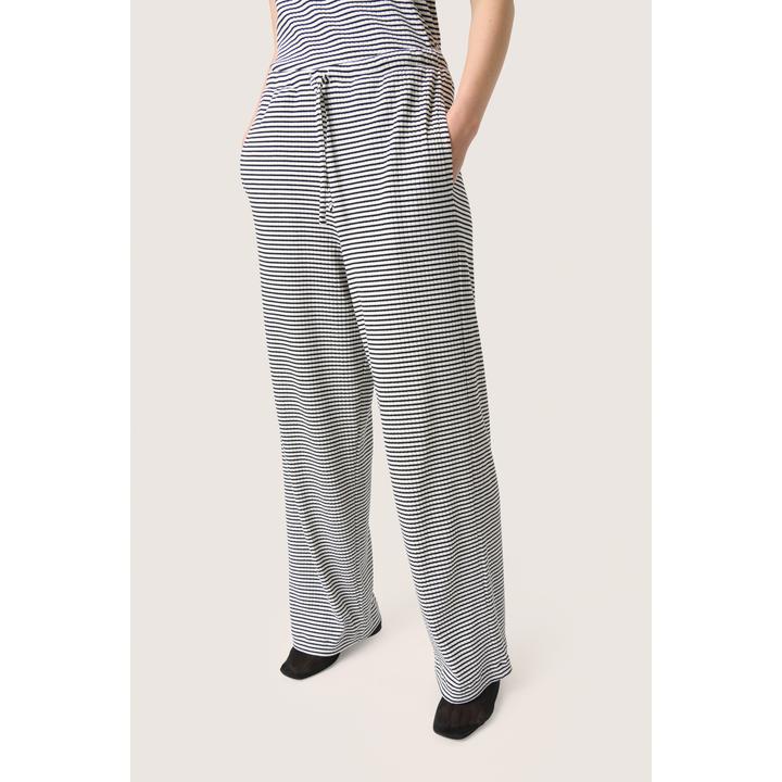 Actual product image Soaked in Luxury Calva (L)