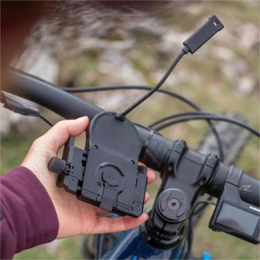 Produktbild Sp Connect Universal Charging Phone Clamp SPC+ inkl. USB Kabel 15W schwarz