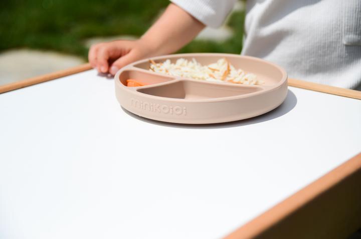 Image du produit Minikoioi stay-put suction divided plate, Bubble Beige, 101050008