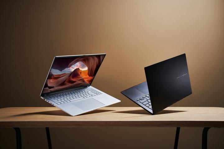 Produktbild ASUS Vivobook S 14 S5406SA-QD077W - Laptop - 14 inch (90NB15R2-M009H0) (14", 1000 GB, 32 GB, Eng. Int.)