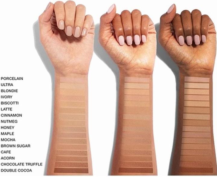 Actual product image Bellapierre Cosmetics Complexion - Loose Mineral Foundation SPF15 Nutmeg