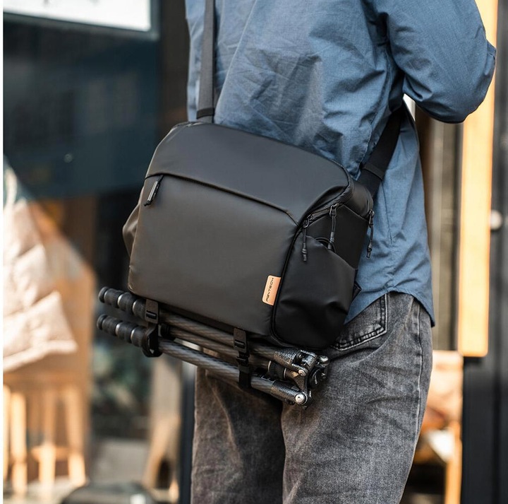 Image du produit Pgytech Etui pour appareil photo OneGo 6L bleu (Sac à bandoulière pour appareil photo, 6 l)