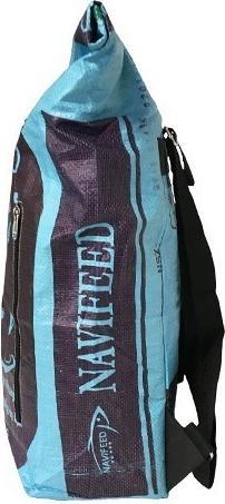 Produktbild Bekos Upcycling - Kurierrucksack aus recycelten Fischfuttersäcke blau / violett (40 l)