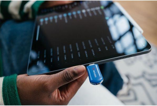 Actual product image Verbatim Plectra Blue 512GB USB-C Flash Drive 30235 (512 GB, USB-C)