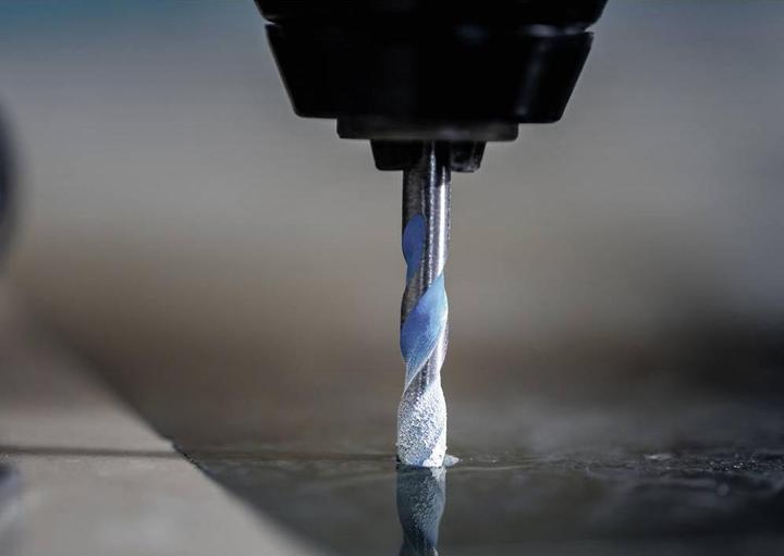 Actual product image Bosch Professional Zubehör Expert CYL-9 MultiConstruction drill, 6 x 200 x 250 mm, d 6 mm (6.5 mm)