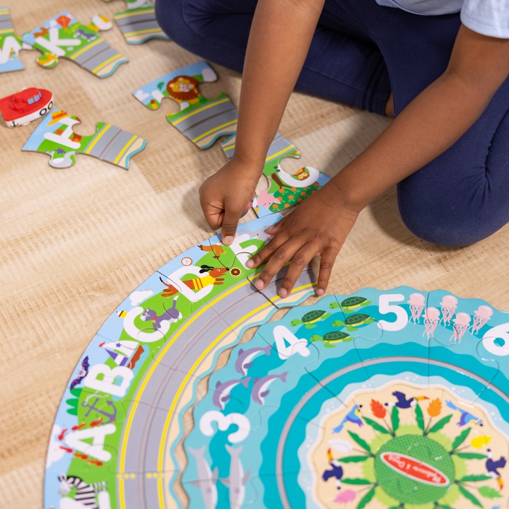 Actual product image Melissa & Doug Round the Shore Tracks (31008) (48 pieces)