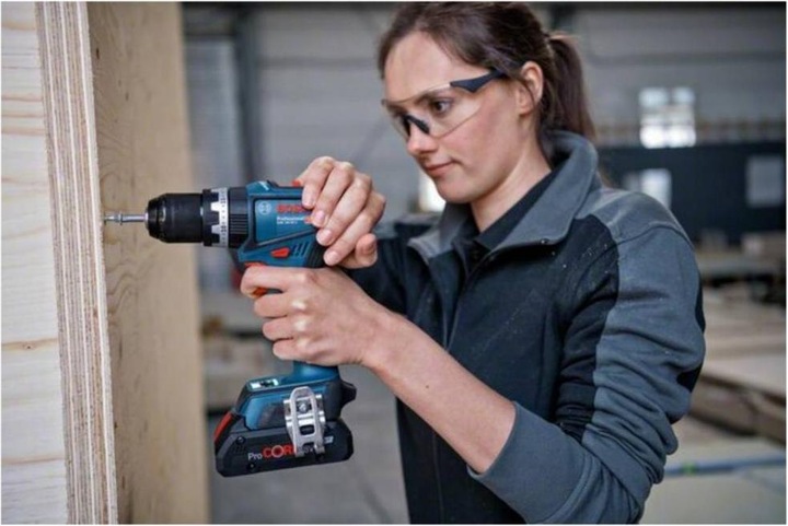 Actual product image Bosch Professional GSB 18V-90 C (Rechargeable battery operated)
