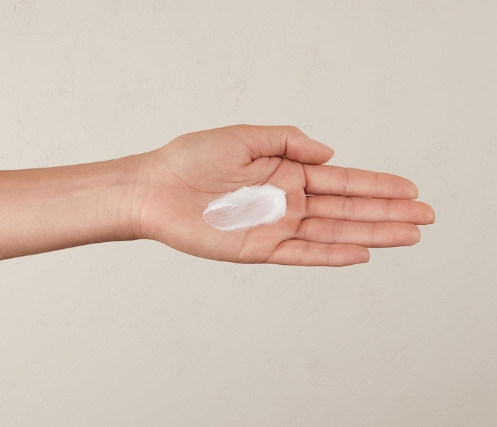 Actual product image Kristin Ess Hair Reconstructive Moisture Mask (200 ml)