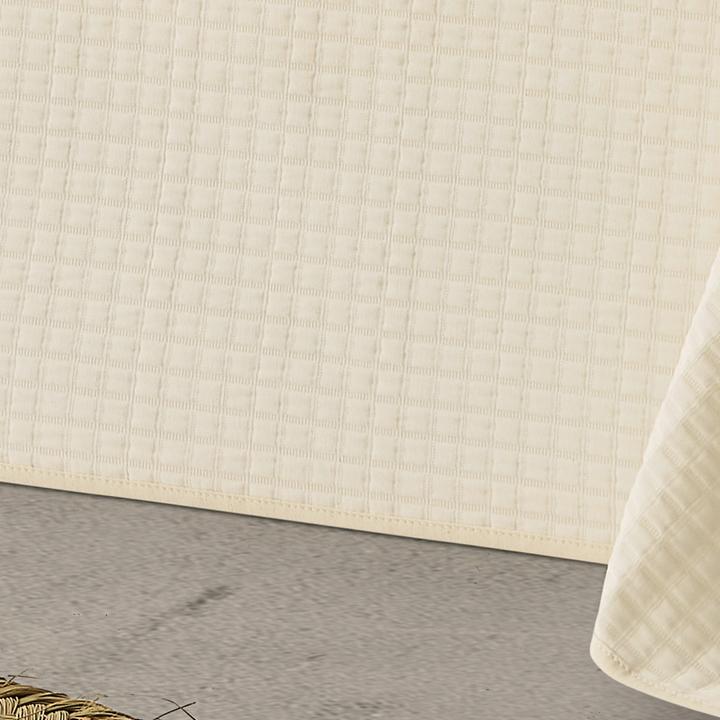 Actual product image Erwin Müller Tagesdecke (135 x 210 cm)