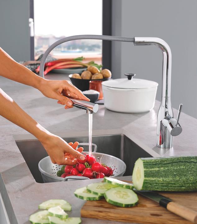Produktbild Grohe Essence Einhand-Spültischbatterie