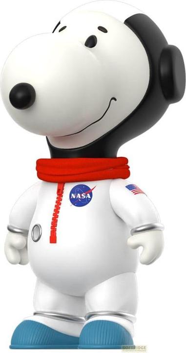 Actual product image Super7 Peanuts Supersize Vinyl Actionfigur Snoopy White Spacesuit 30 cm
