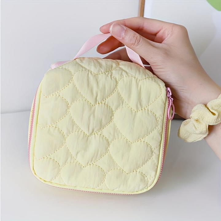 Actual product image Only-Bags.Store Love Heart Kosmetiktasche, grosse Kapazität tragbare Reise Handtasche Kulturtasche