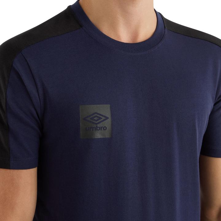Image du produit Umbro - T-shirt TERRACE - Homme (S)