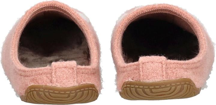 Produktbild Living Kitzbühel Der perfekte Begleiter für kuschelige Tage vor dem Kamin. zeigt einen schicken Haus (42)