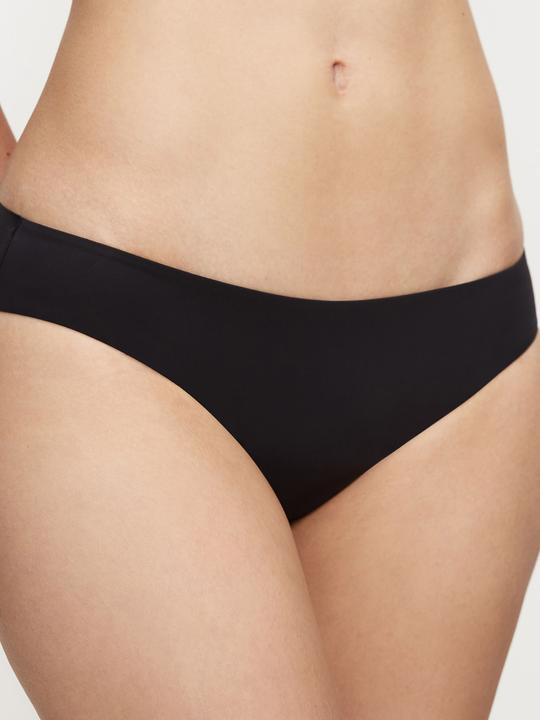 Actual product image Triumph Body Make-Up Essentials (42, Single pack)