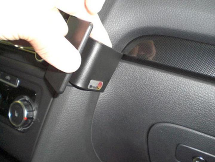 Produktbild Brodit ProClip für VW Golf diverse Modelle