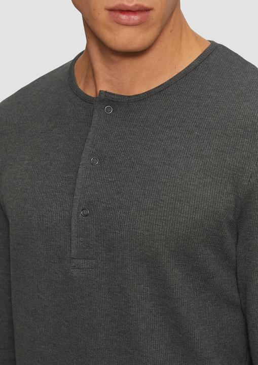 Produktbild s.Oliver T-Shirt Geripptes Langarmshirt mit Henley-Ausschnitt (S)
