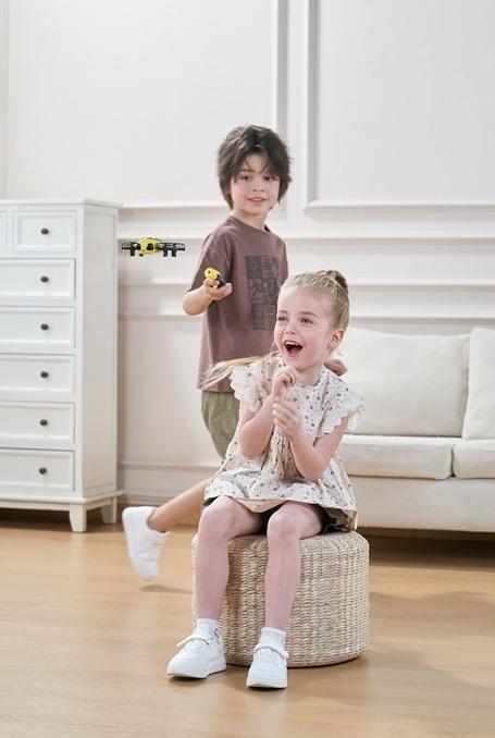 Produktbild Revolt - Follow Me Bee RC (51607)