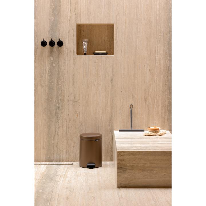 Actual product image Brabantia Kosmetikeimer NewIcon 5 l, Warm Bronze (5 l)