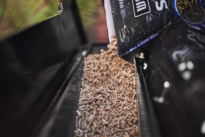 Immagine prodotto Weber SmokeFire Holzpellets Erle - 8 kg FSC (8 kg)