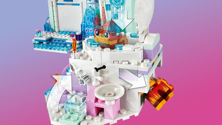 Actual product image LEGO Shimmering glitter spa. (70837)