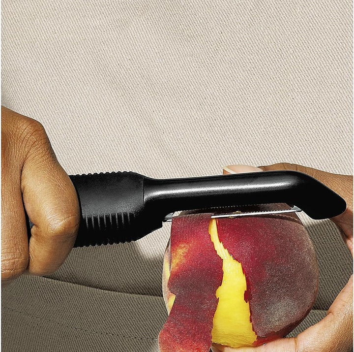 Productafbeelding OXO Geribbeld schilmesje