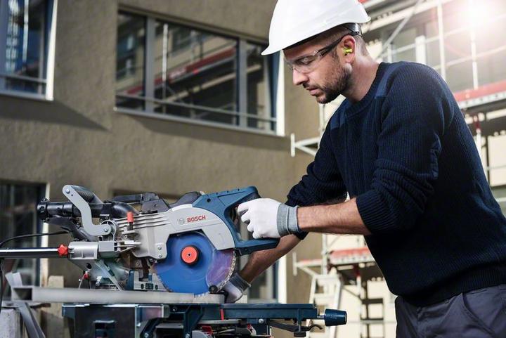 Produktbild Bosch Professional Zubehör Kreissägeblatt Expert for Aluminium, 230 x 30 x 2,8 mm, 64